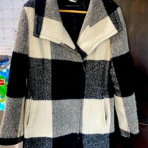 COPY - Ivanka Trump coat
